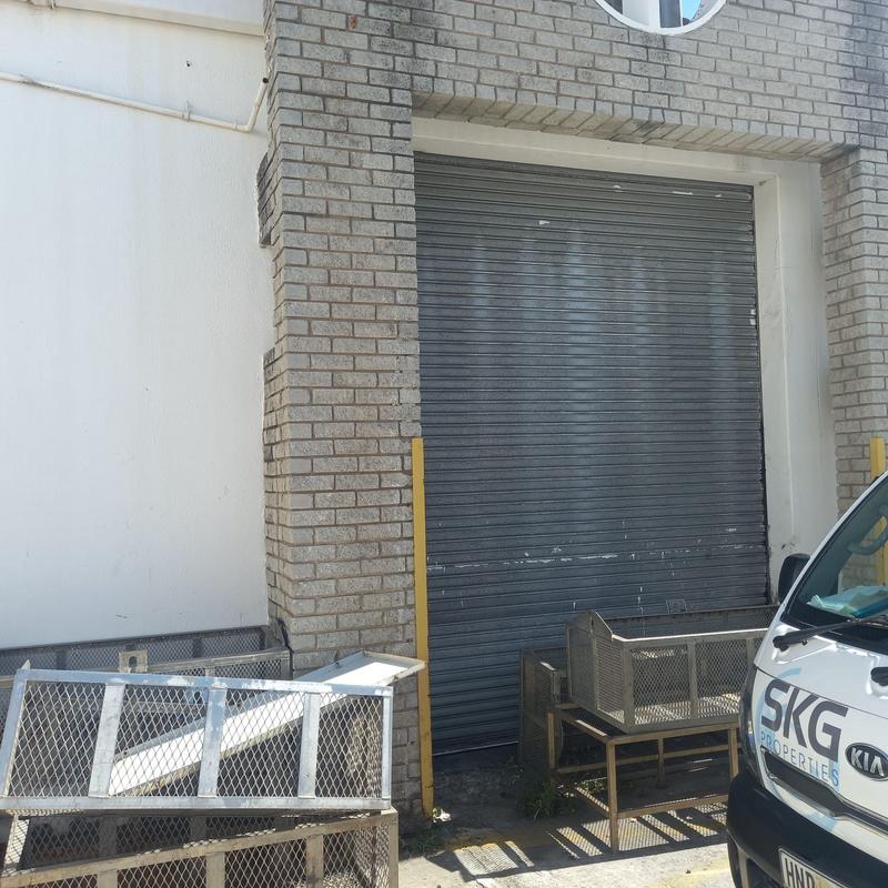 To Let commercial Property for Rent in Neave Industrial Eastern Cape